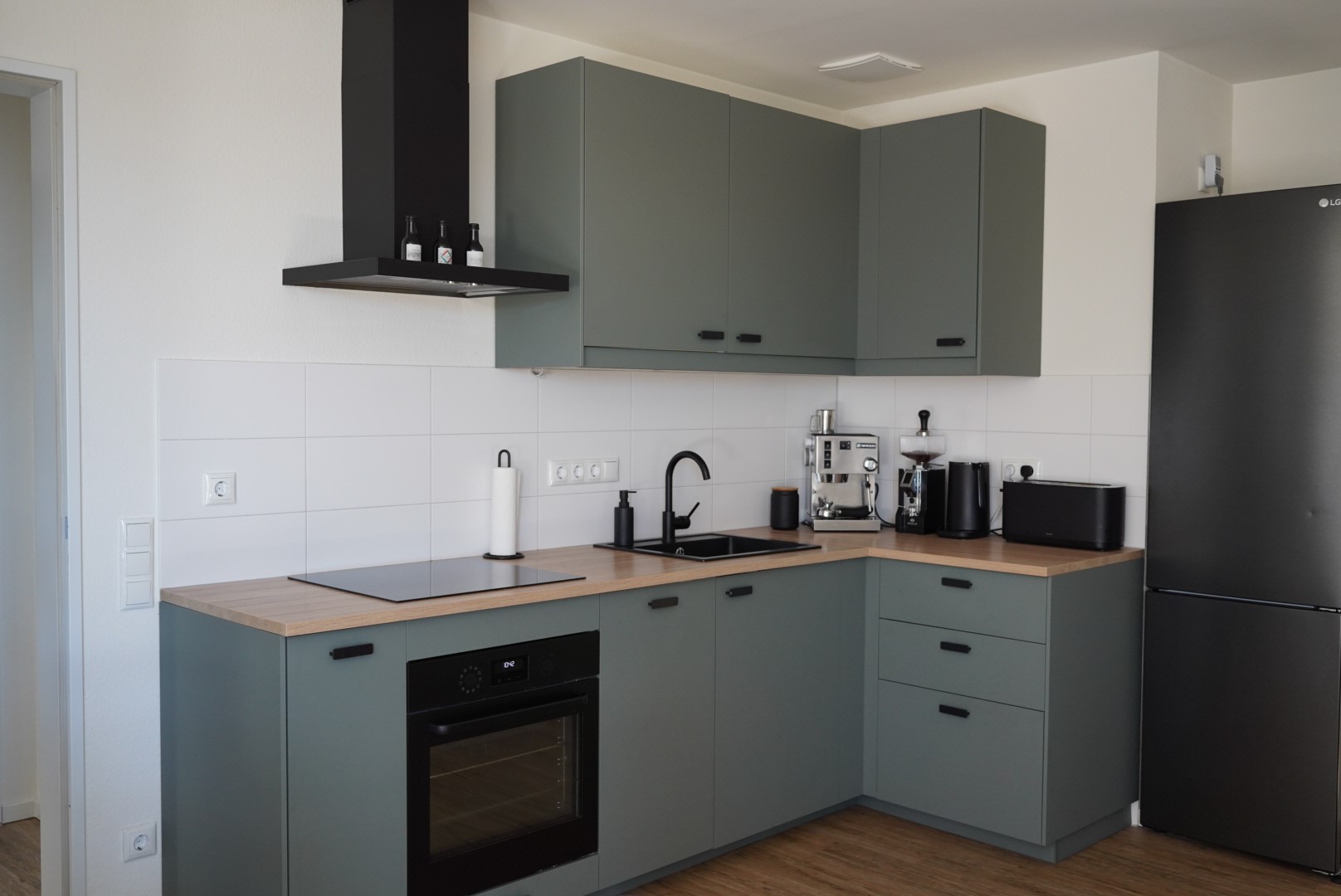 130-210 Herseler Str. 10, Bonn-Gaurheindorf, Staffelgeschoss – 3 Zimmer, 84,03 m², Kaltmiete: 1.1195,00 € - Photo 4